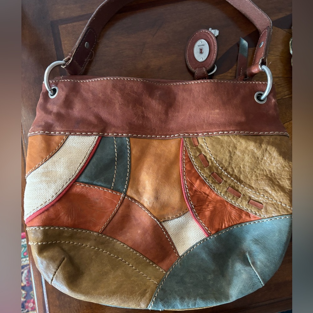 Fossil vintage leather purse.